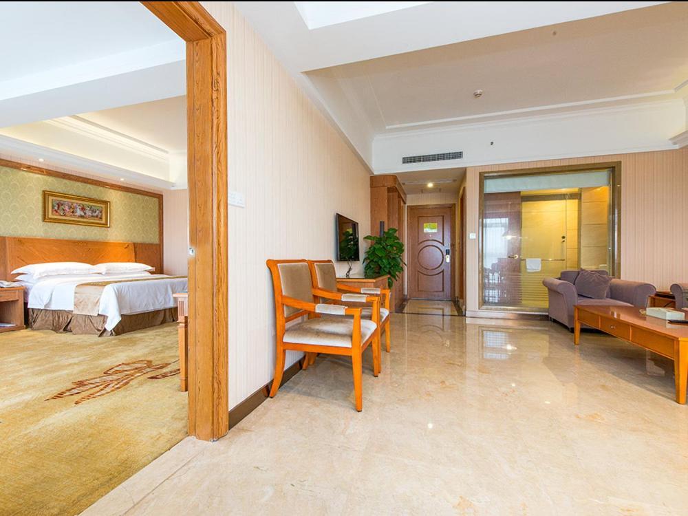 Vienna International Hotel Shenzhen Longgang Lilang 외부 사진